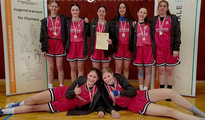 Unsere Landessiegerinnen der WK III im Basketball